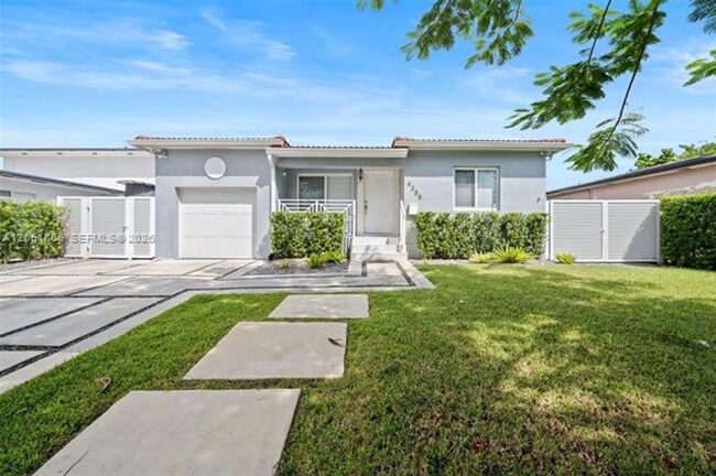 Photo - 4355 SW 2nd St