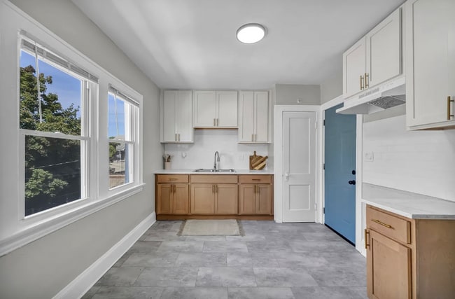 Photo - 11125 Melba Ave Unidad Up