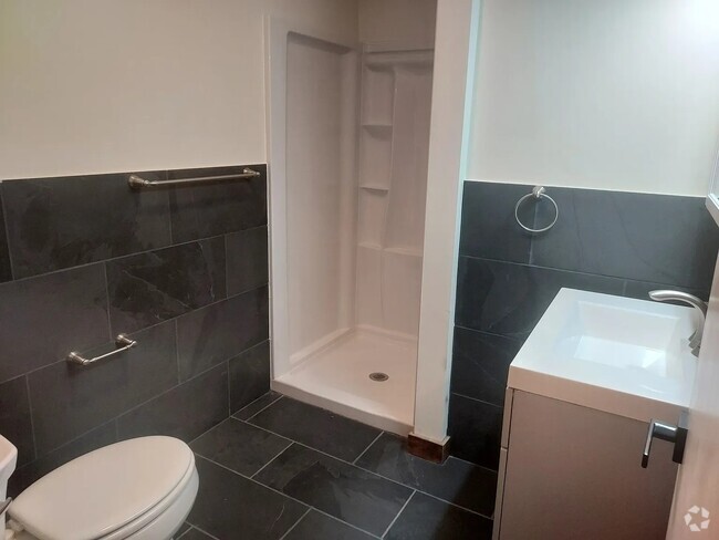 Building Photo - 257 3rd St Rental