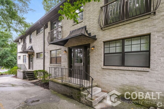 Building Photo - 755 St Charles Ave NE Unit 6 Rental