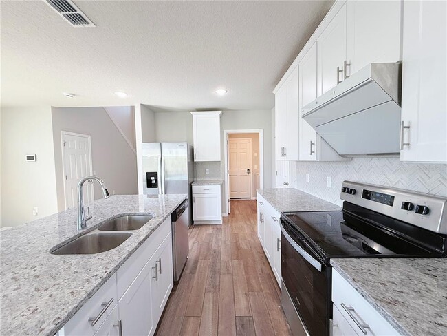 Photo - 17120 Cagan Crossings Blvd