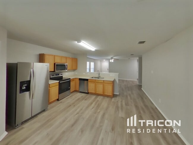 Photo - 439 Eisenhower Ln