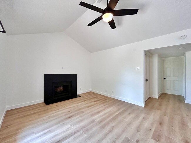 Photo - 3018 S 1st St