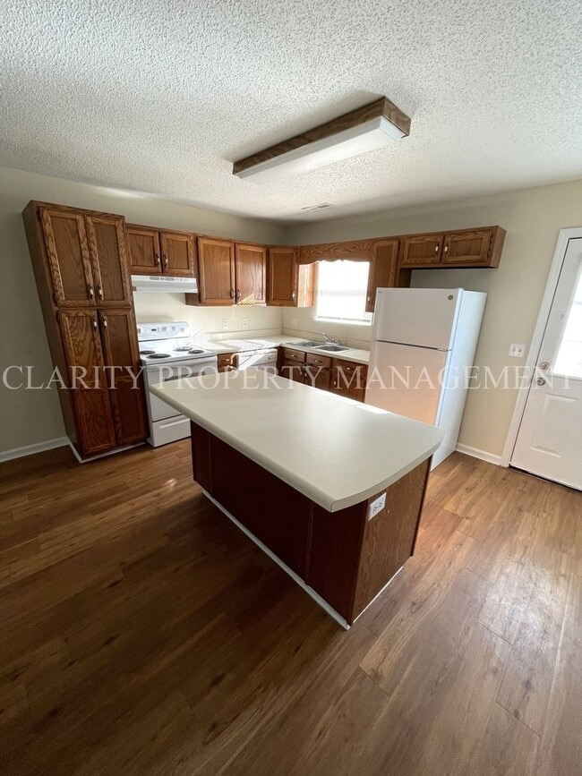 Photo - 2203 Old Harrison Pike NW Unidad Apt 3