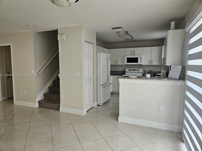 Photo - 17123 NW 23rd St