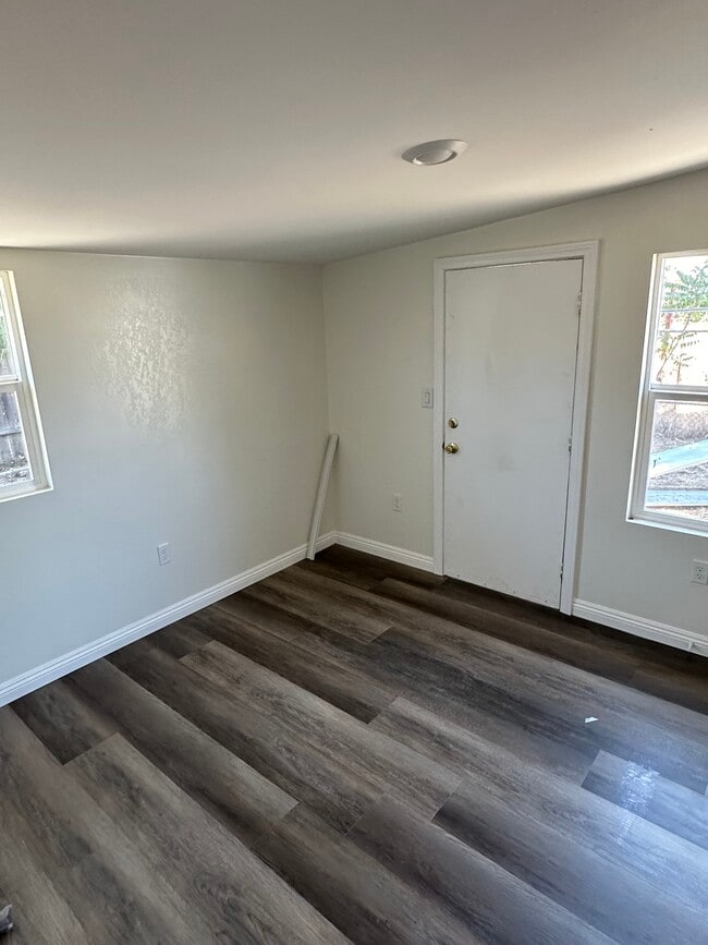 Photo - 509 Beardsley Ave