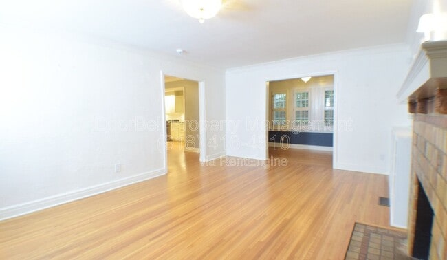Photo - 255 E 27th Pl