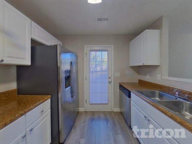 Photo - 457 Cape Jasmine Way