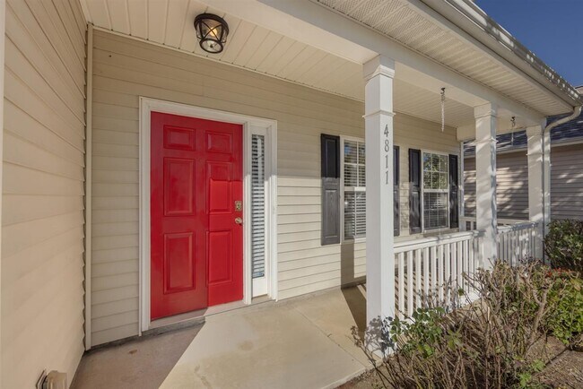 Photo - 4811 Sunburst Ln