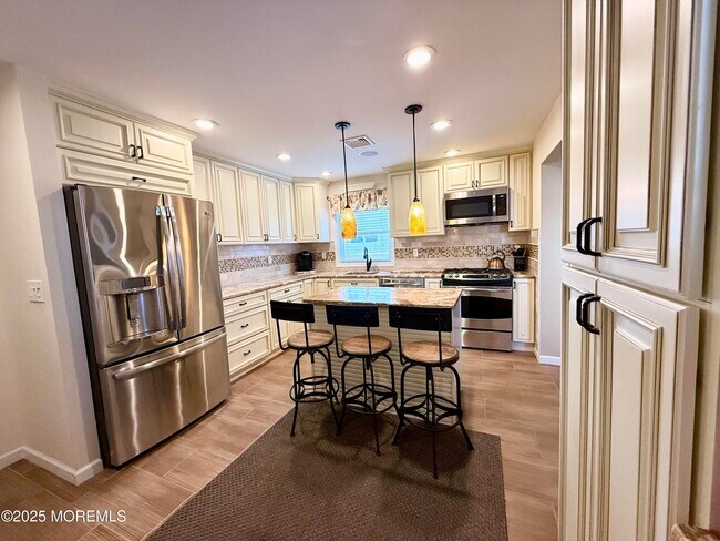Photo - 5 Marius Ln Unit A