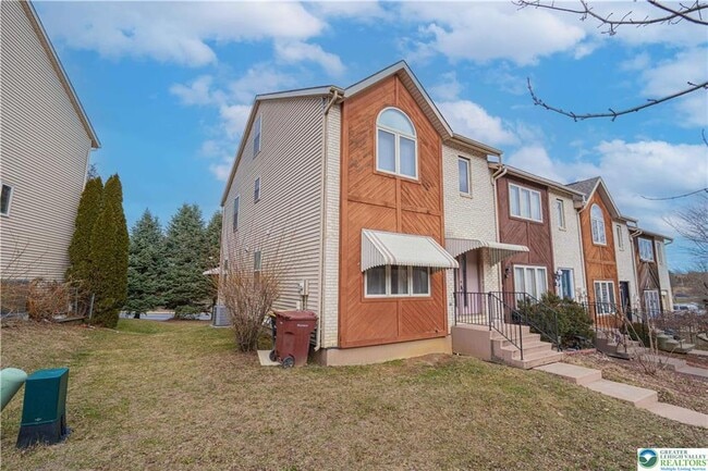 Photo - 125 Cornerstone Pl