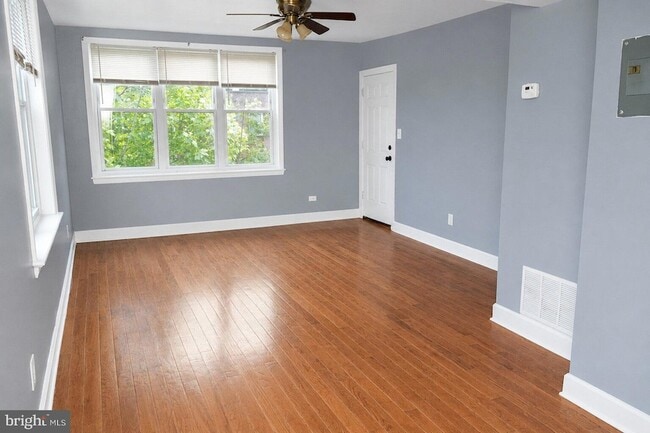 Photo - 101 Galveston Pl SW Unidad 4