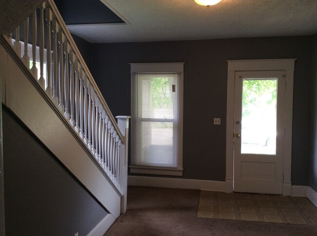 Building Photo - 3 BR near 38th & MLK Rental