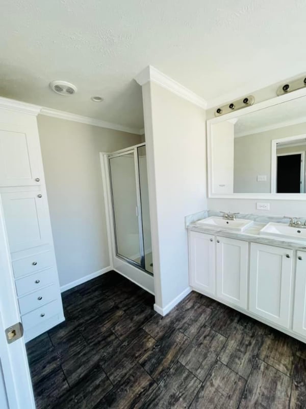Photo - 9477 Lansdowne Rd