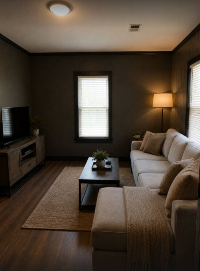Photo - 3083 Radford Rd