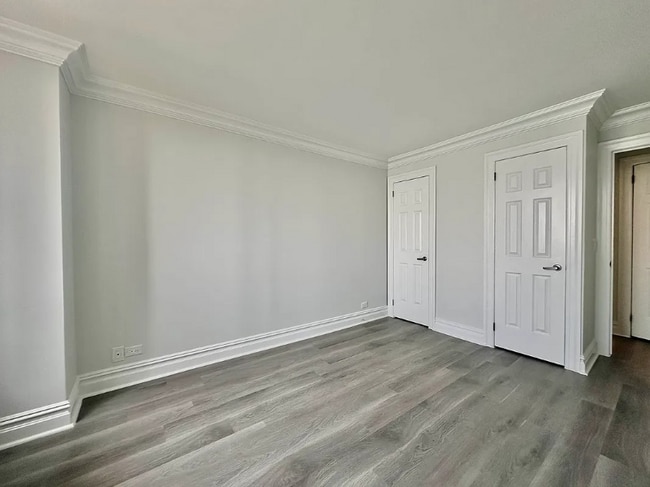 Photo - 377 Rector Pl Unidad 9I