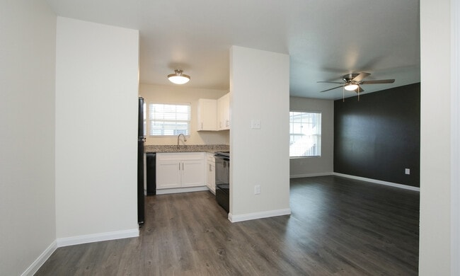 Photo - Crossings at Alderson Apartments