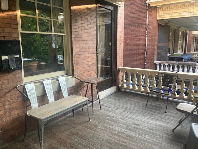 Building Photo - 4630 Hazel Ave Unit #1