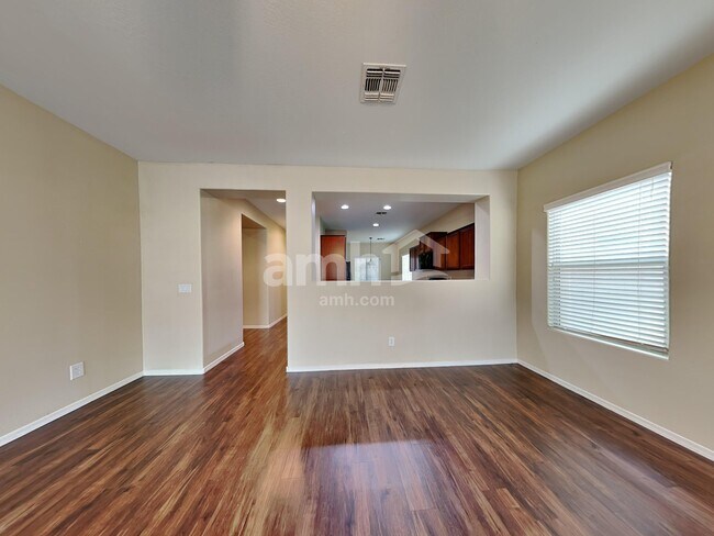 Photo - 19430 W Adams St