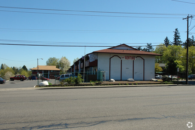 Building Photo - 1210 NE 181st Ave Rental