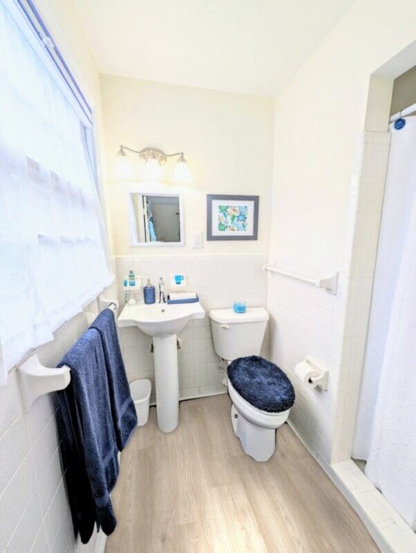 Photo - 1305 NeedToKnow Ave