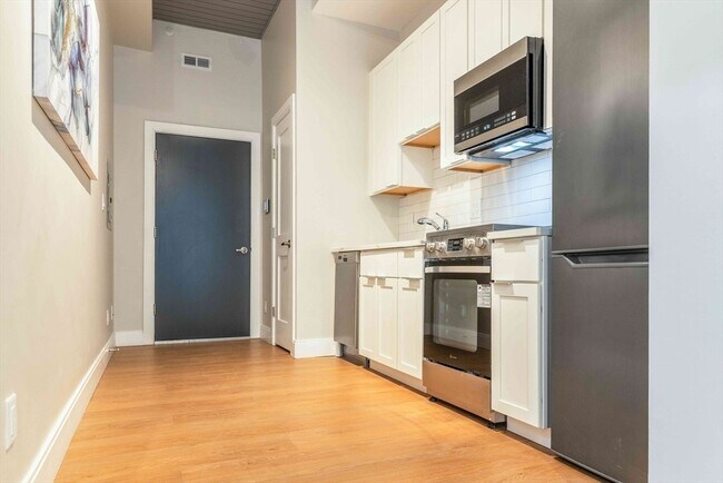 Photo - 44 Bromfield St Unit 204