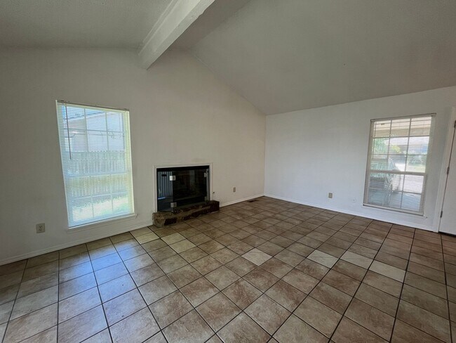 Photo - 4313 S Maplewood Ave