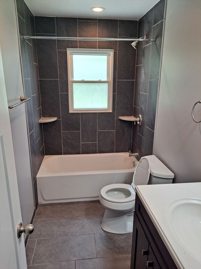 Photo - District 66 - 4/2/1 fenced backyard