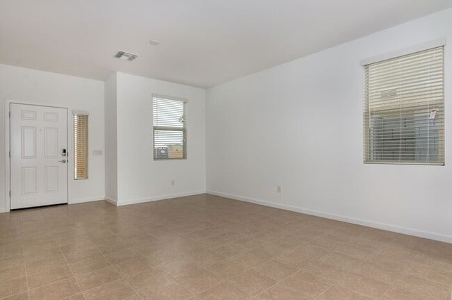 Photo - Comfortable living in a quiet neighborhood