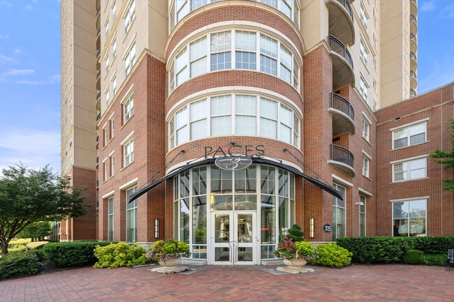 Photo - 325 E Paces Ferry Rd NE Unidad 415