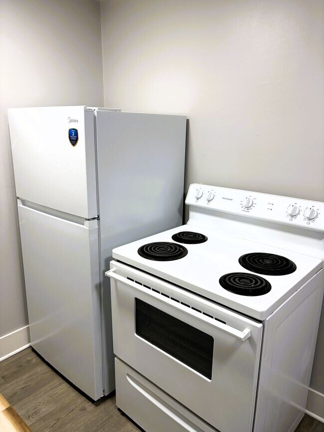 Photo - Valley Point Apartments