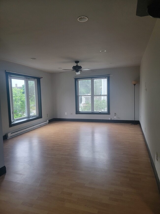 Photo - 16 Elmwood Ave