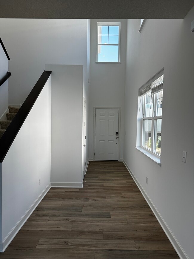 Photo - 1923 Prospect Ln