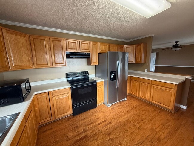 Photo - Guntersville, AL Home for Rent!