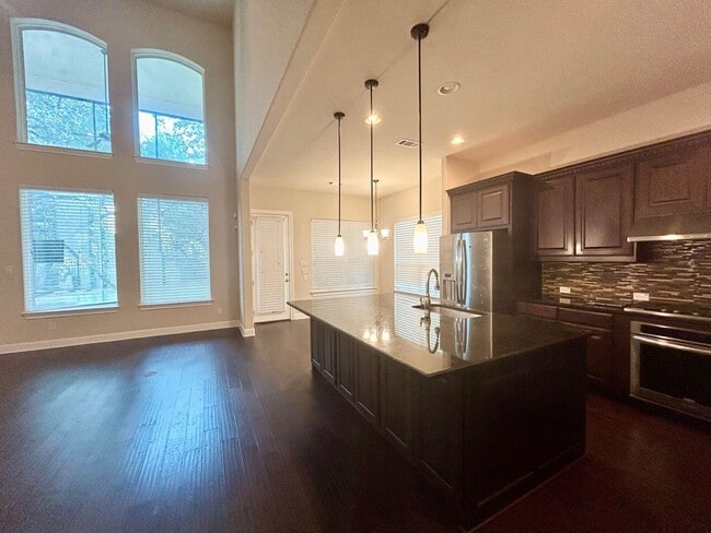 Building Photo - Charming 4-Bedroom Home in Prime North Cen...