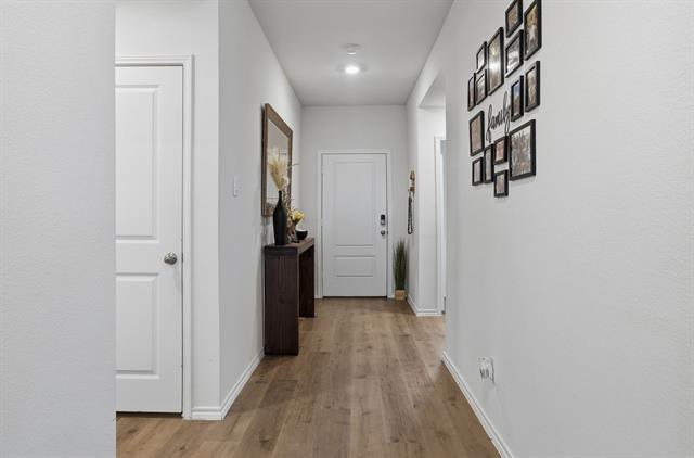 Photo - 124 Creek End Dr