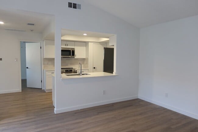 Photo - Aberdeen Duplex - 2Bd/2Ba - Remodeled - W/D - Fireplace - Garage - Fenced Patio - $1600
