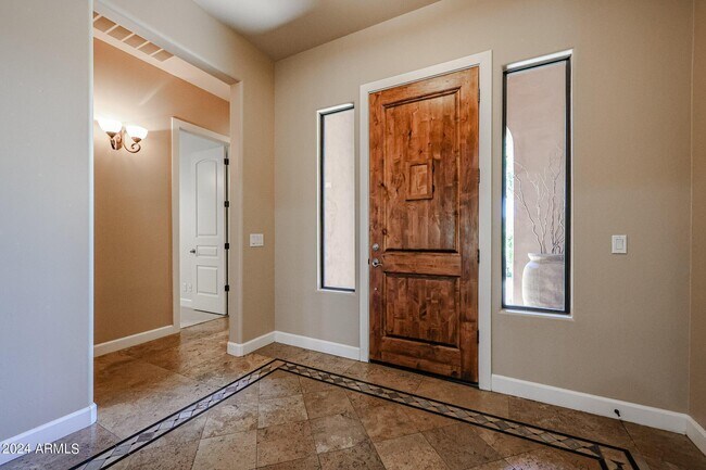 Photo - 17813 N 57th Pl