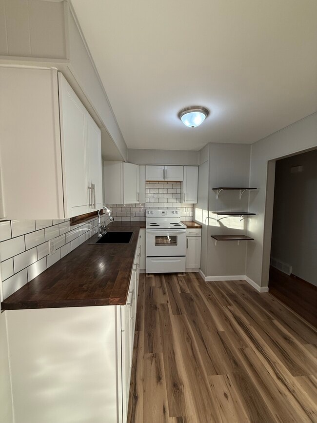 Photo - 418 McKinley Ave