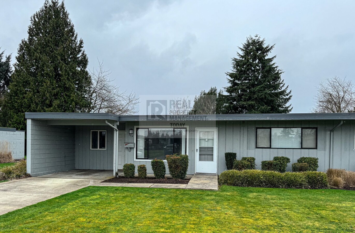 Cozy 2 Bedroom Duplex with Carport! Apartment - Puyallup, WA | ForRent.com