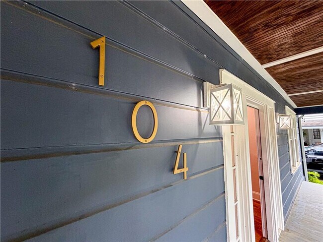 Photo - 104 Glenwood St