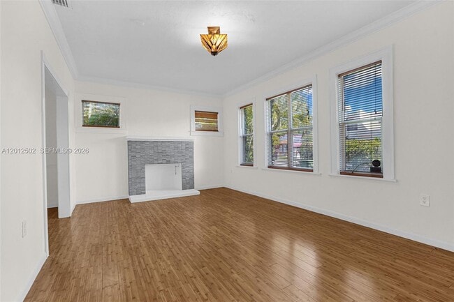 Photo - 126 NW 48th St