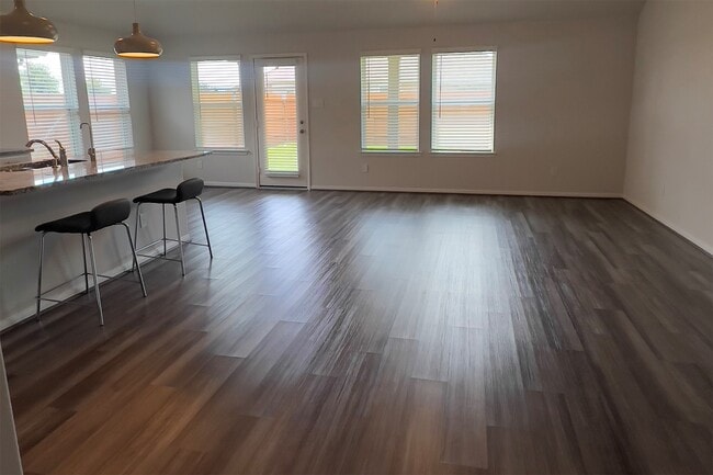 Photo - 2450 Goddard Grn Dr