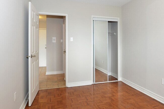 Photo - 230 Oak St Unit 901