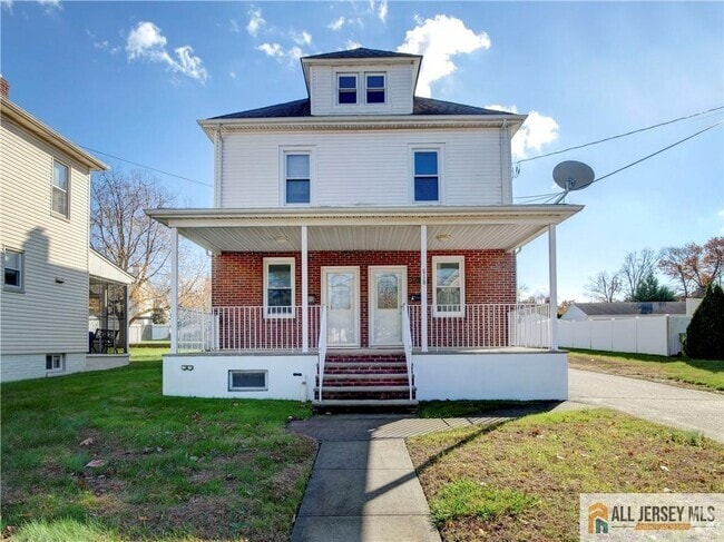 Building Photo - 610 Main St Rental