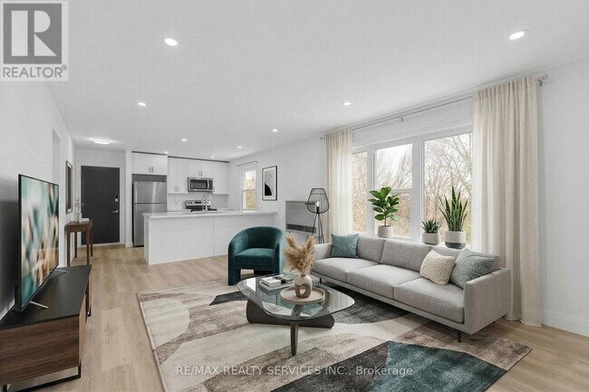 Photo - 51 Dundas St E Unité 7