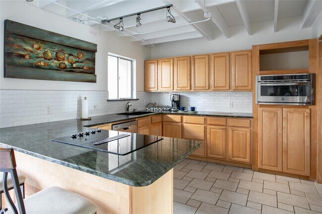 Photo - 500 E Riverside Dr Unidad 224