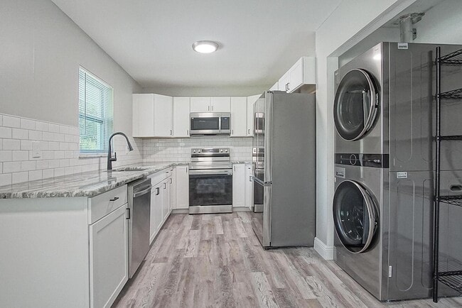 Building Photo - 2113 Jacobs Rd