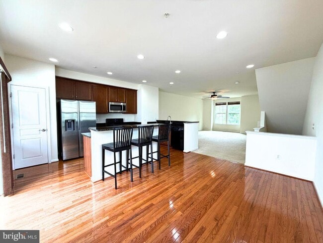 Photo - 43551 Wild Iris St