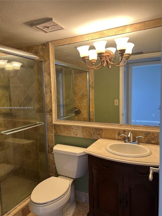 Photo - 11250 SW 13th St Unidad 101 Rental